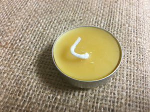 One beeswax Tea Light